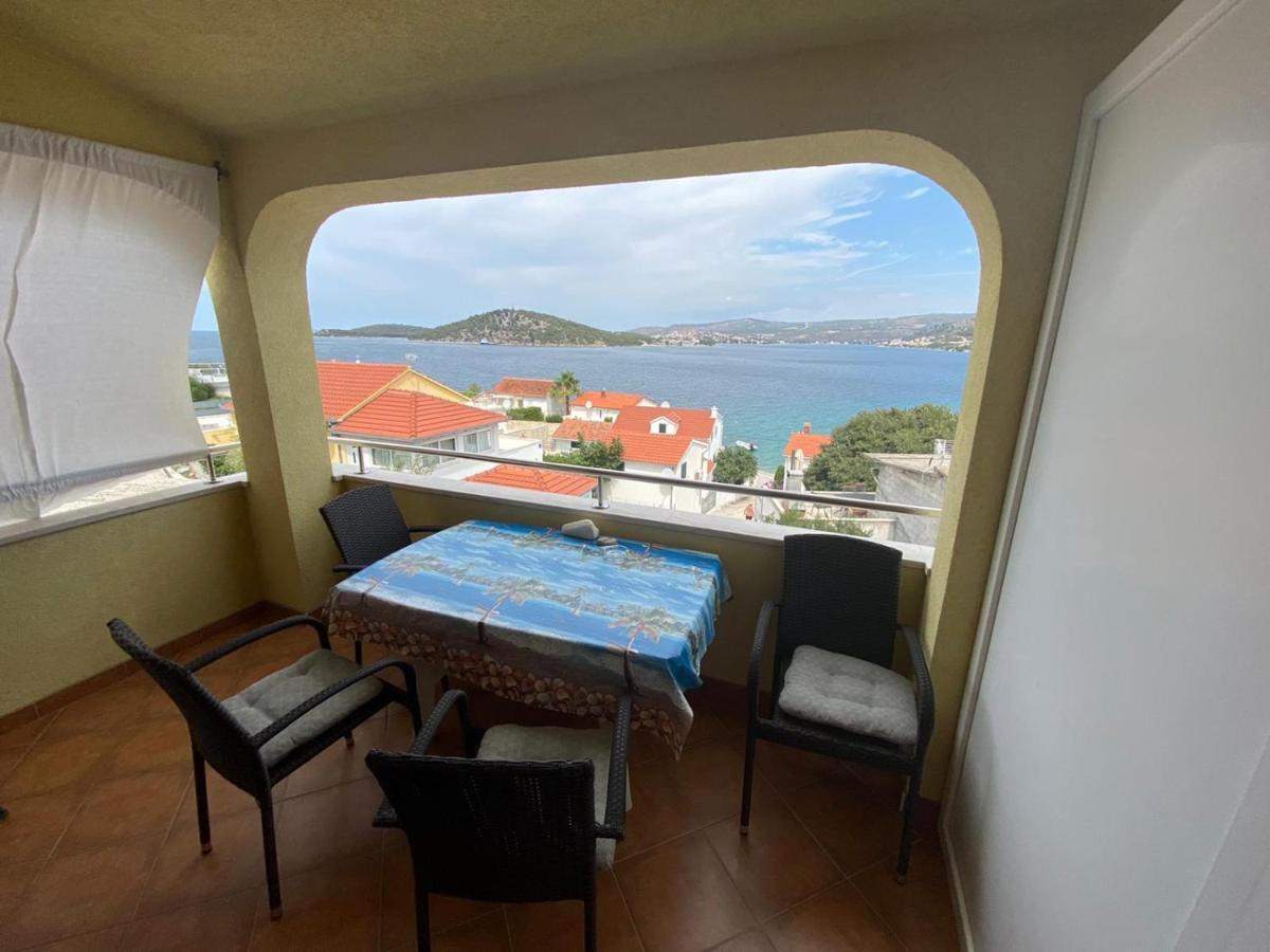 Apartments Viktor Rogoznica  Ngoại thất bức ảnh