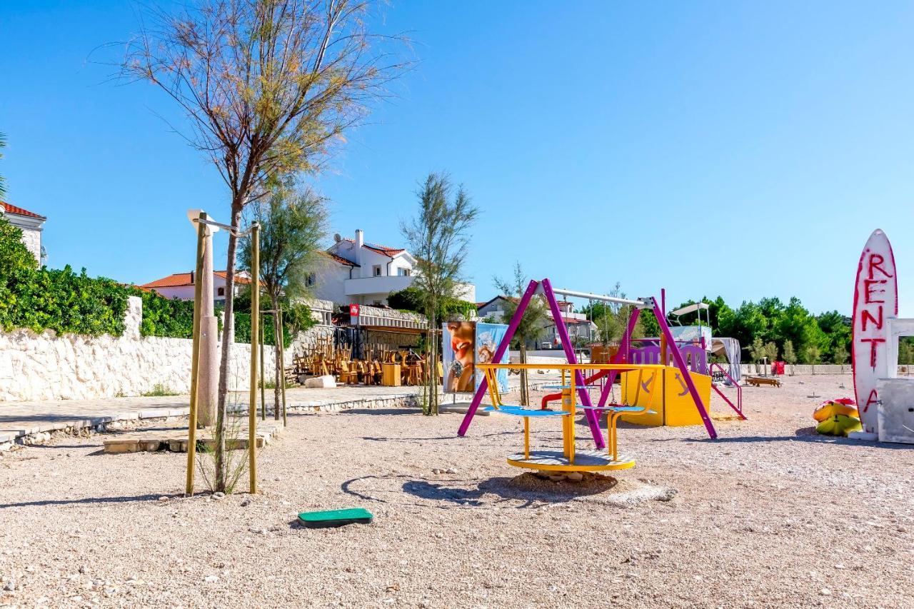 Apartments Viktor Rogoznica  Ngoại thất bức ảnh