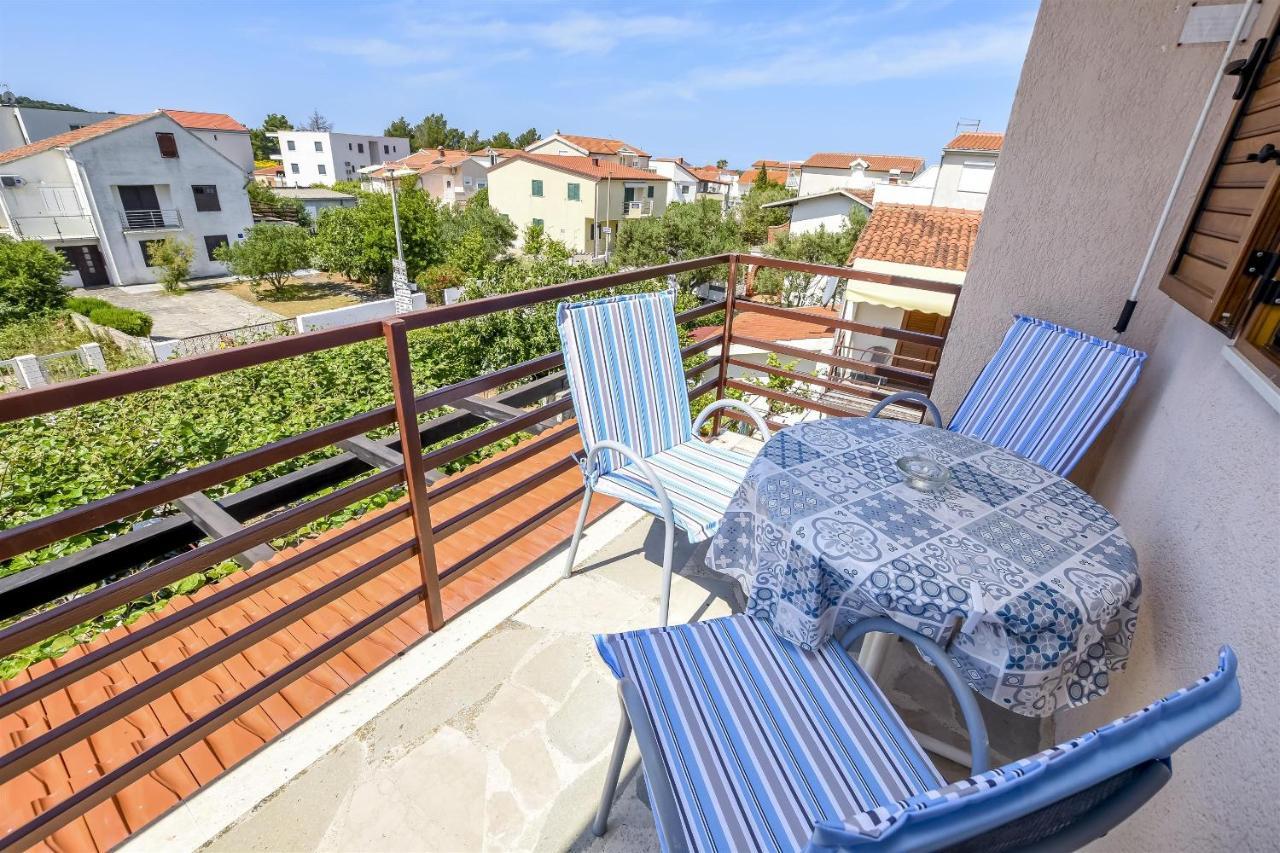 Apartments Viktor Rogoznica  Ngoại thất bức ảnh