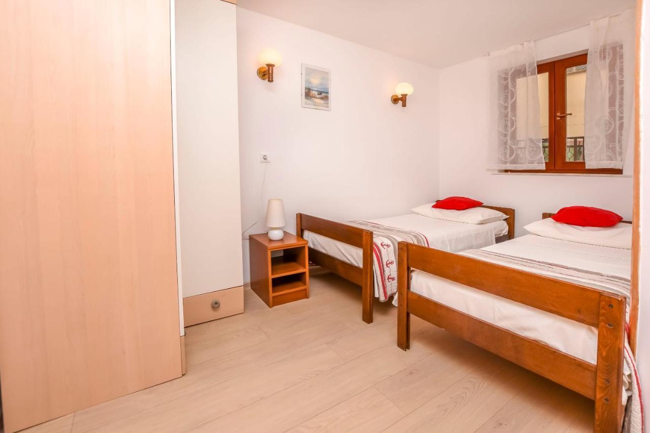Apartments Viktor Rogoznica  Ngoại thất bức ảnh